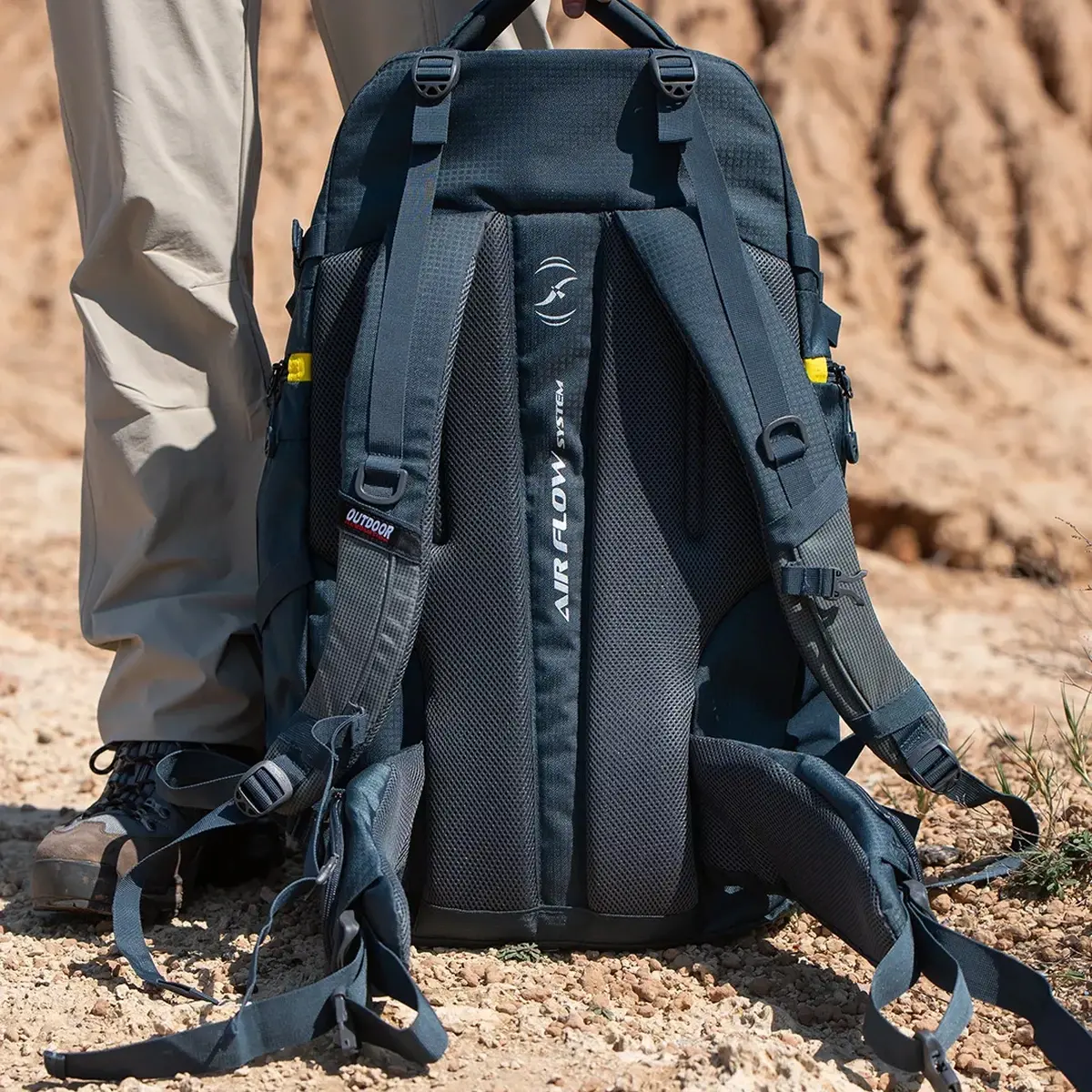 תרמיל Outdoor Revolution Traveler 80L