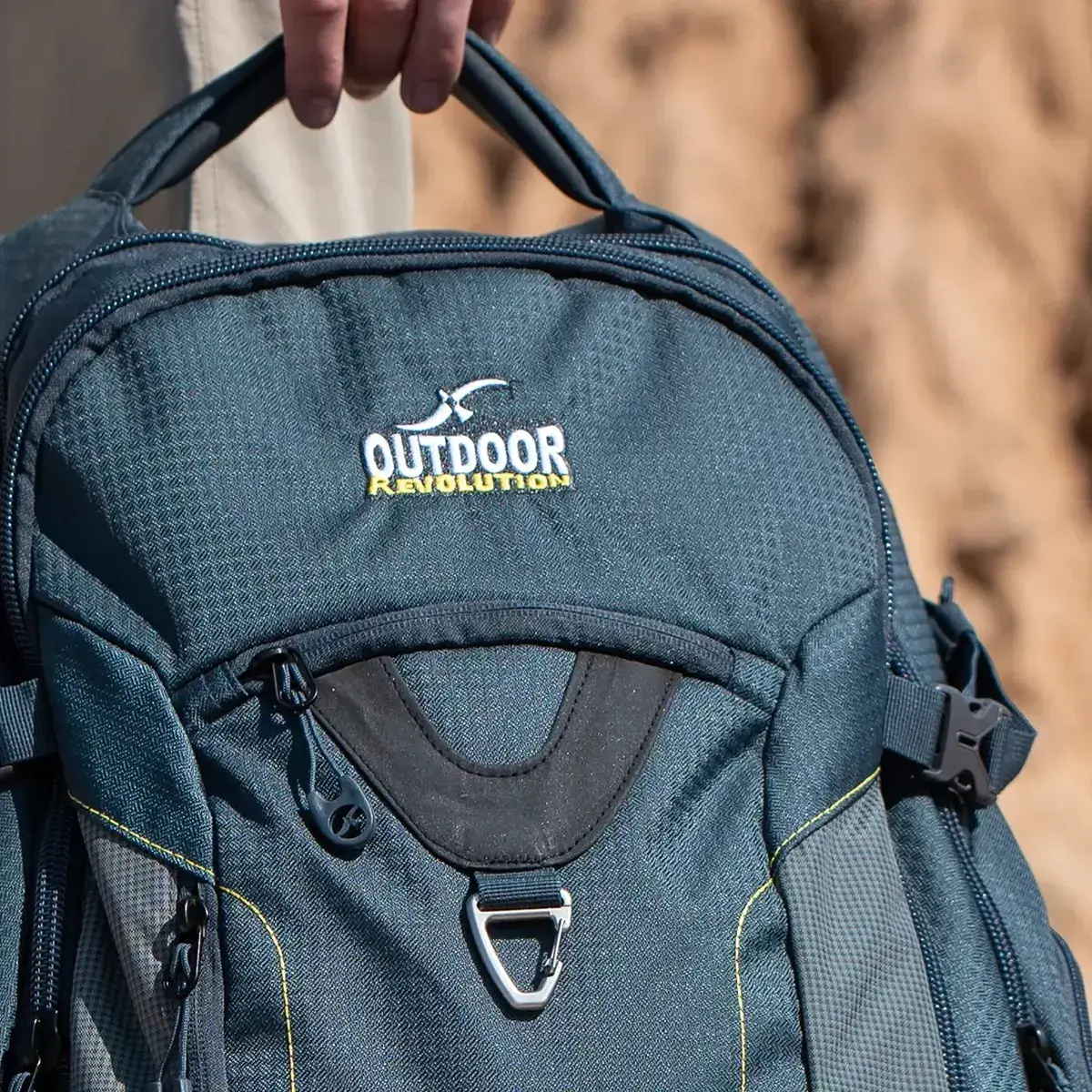 תרמיל Outdoor Revolution Traveler 80L