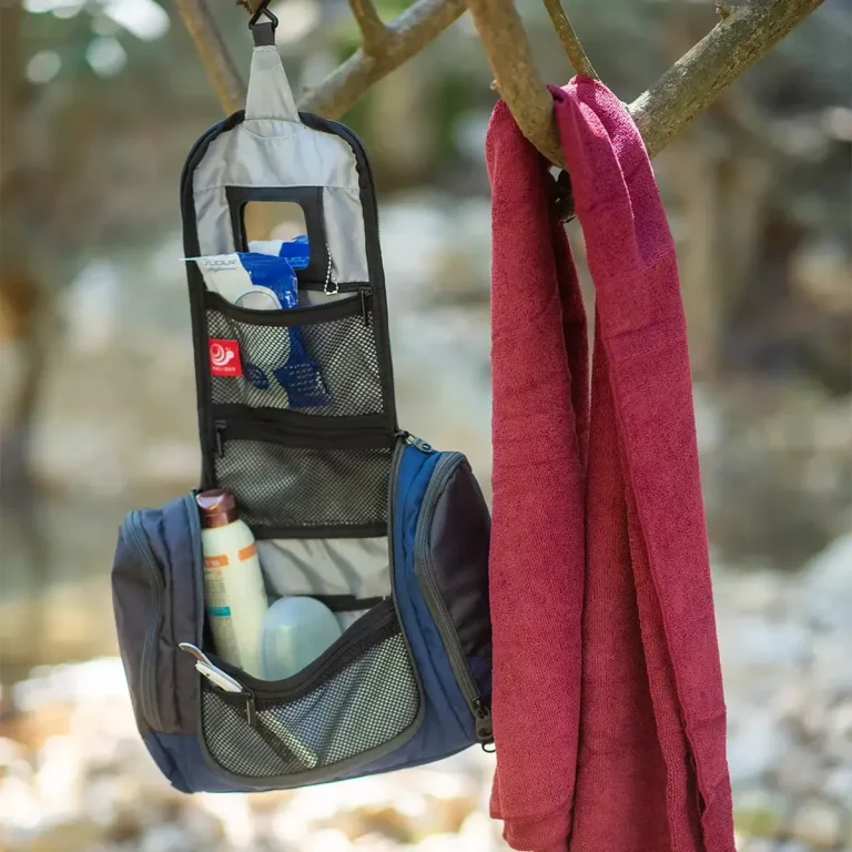 תיק רחצה גדול Outdoor Revolution All-IN