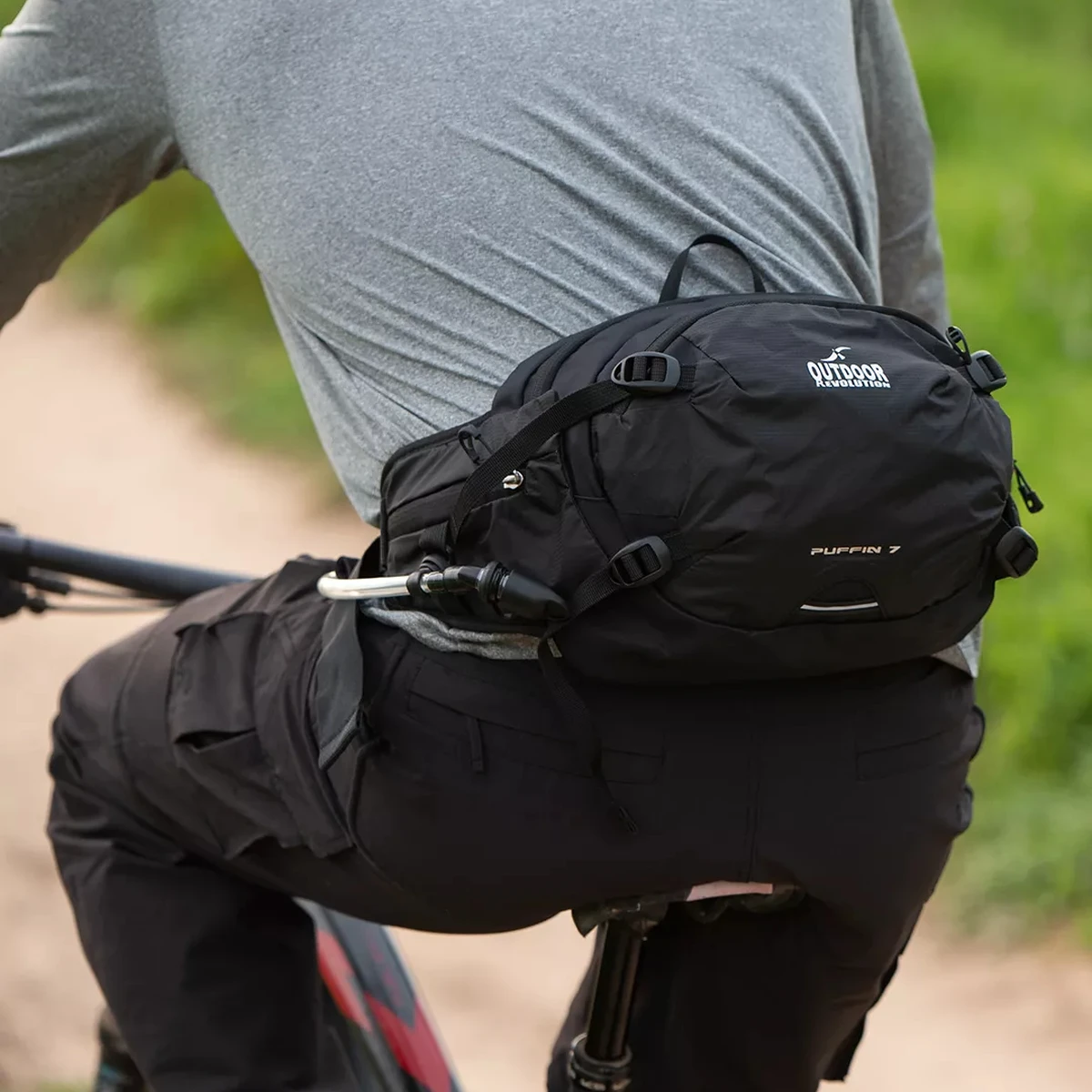 מערכת מים פאוץ' Outdoor Revolution Puffin