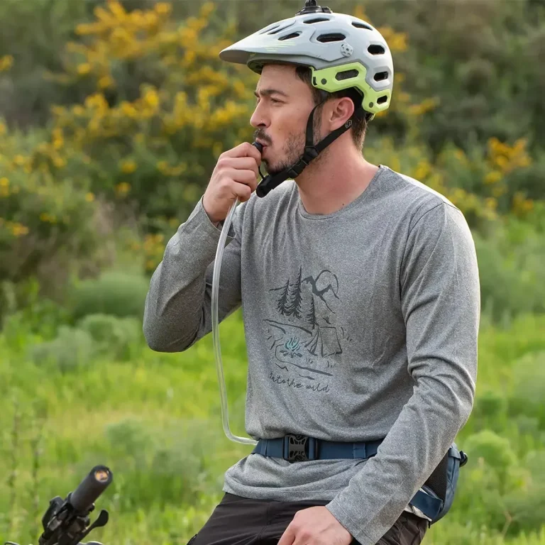 מערכת מים פאוץ' Outdoor Revolution Puffin
