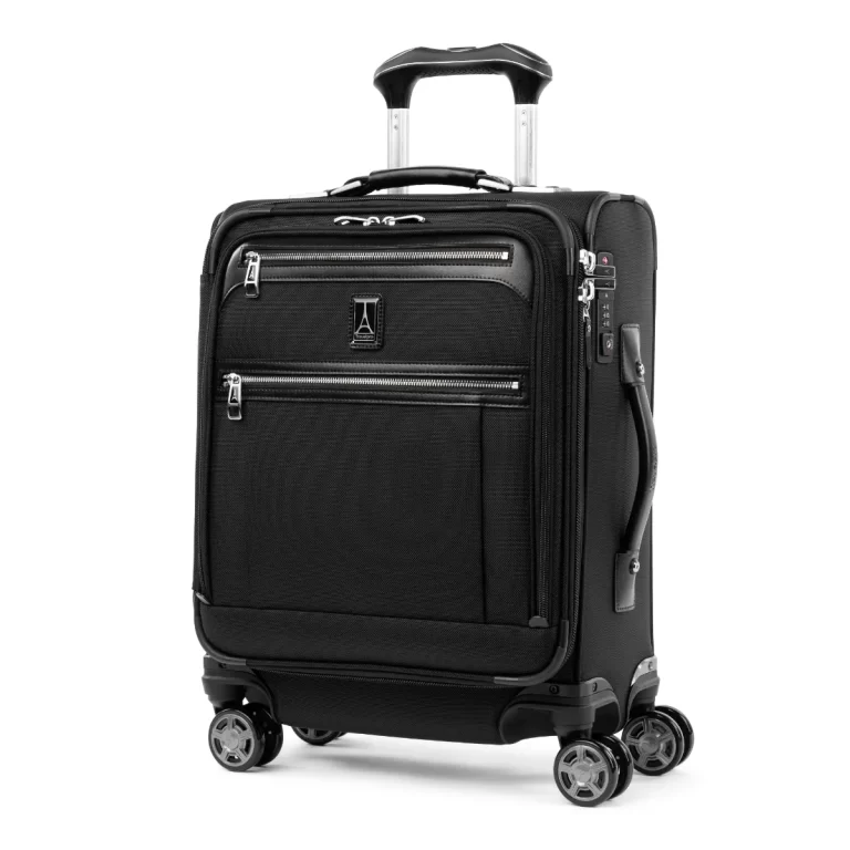 מזוודה קטנה מבד Travelpro Platinum Elite Carry On