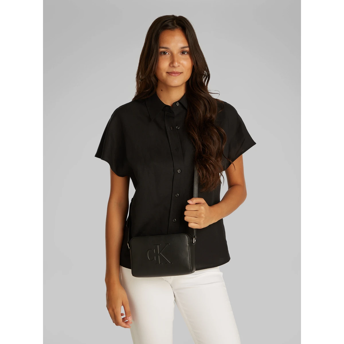 תיק צד קטן Calvin Klein – LV04K3036G-UB1 – black – 4