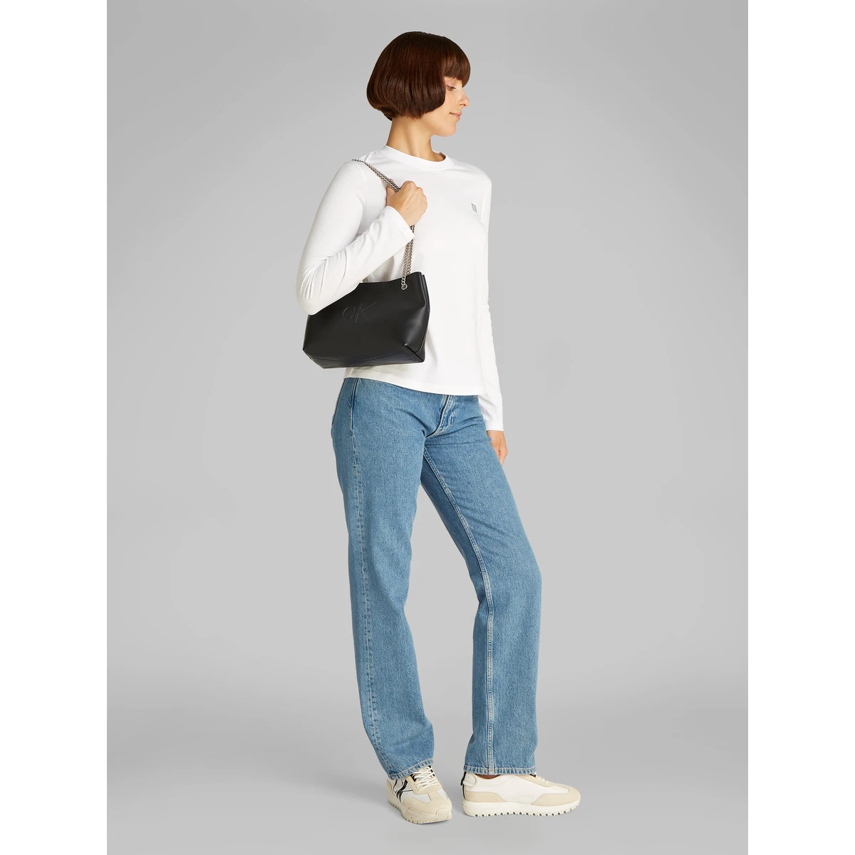 תיק צד בינוני Calvin Klein – LV04K3163G-UB1 – na-black – 5